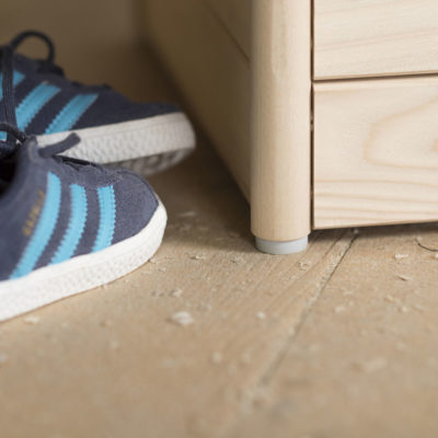 Garderobe mit Wäschekorb Krindenhubel | Bestswiss