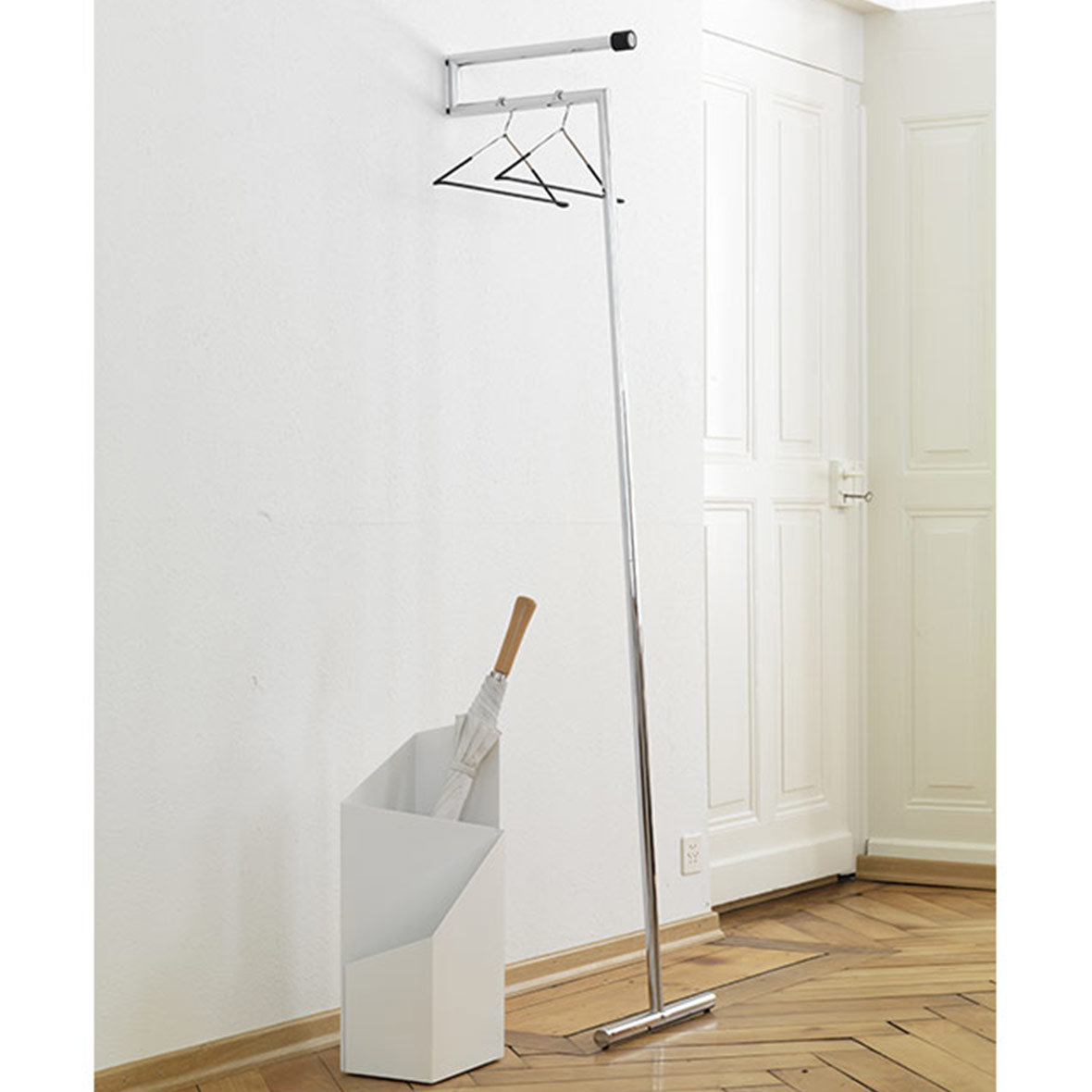 Anlehngarderobe Snap glanz von Mox anlehngarderobe snap glanz von mox