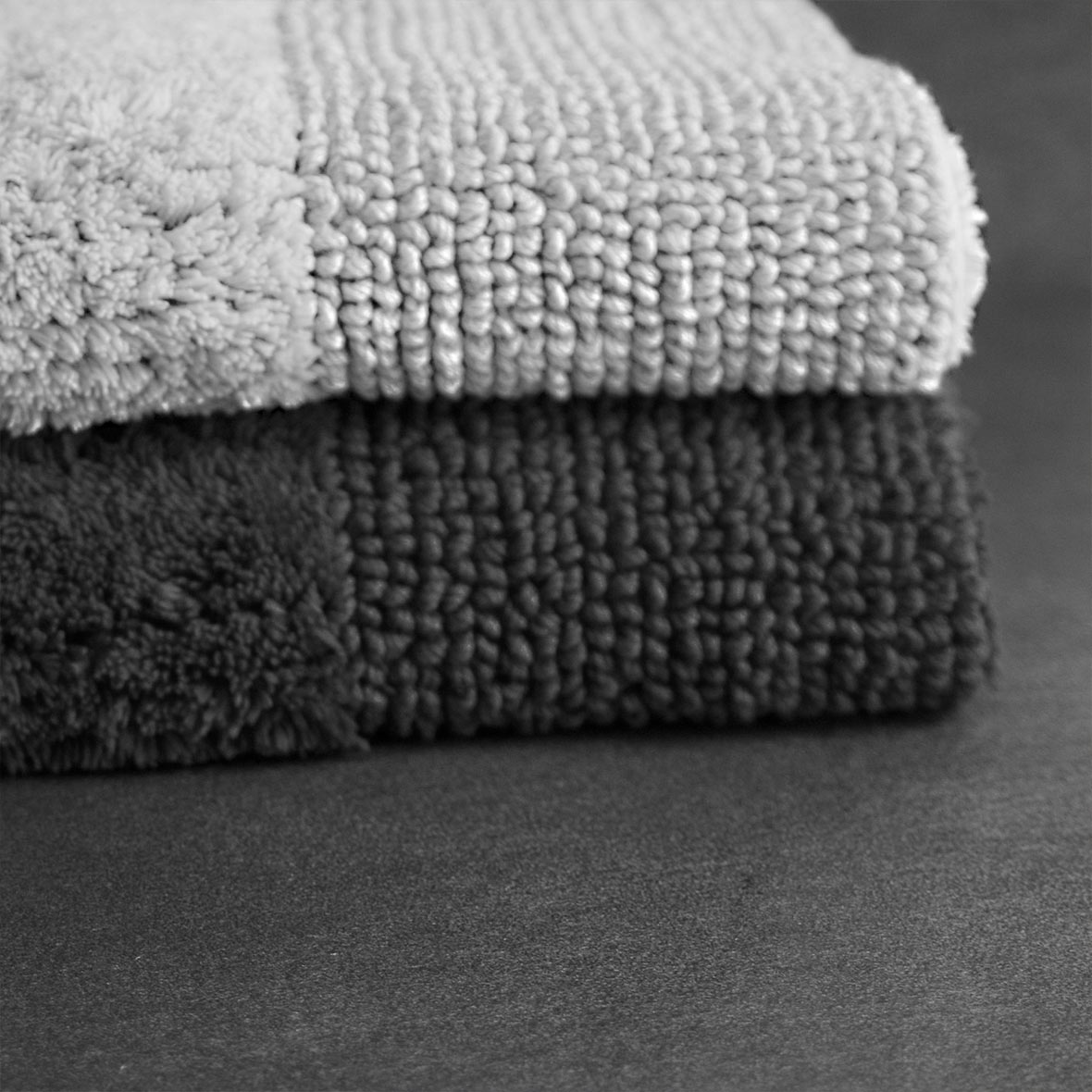 Badteppich Dreamtuft aus Baumwolle – Oeko-Tex badteppich dreamtuft baumwolle oeko tex weiss schwarz