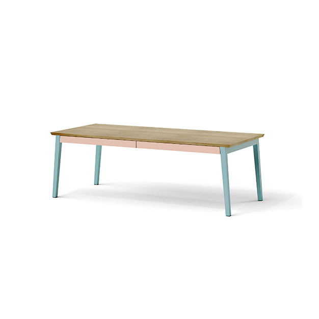 Schubladentisch Pavo Eiche und farbig tisch pavo rosa blau schublade oesch innenausbau