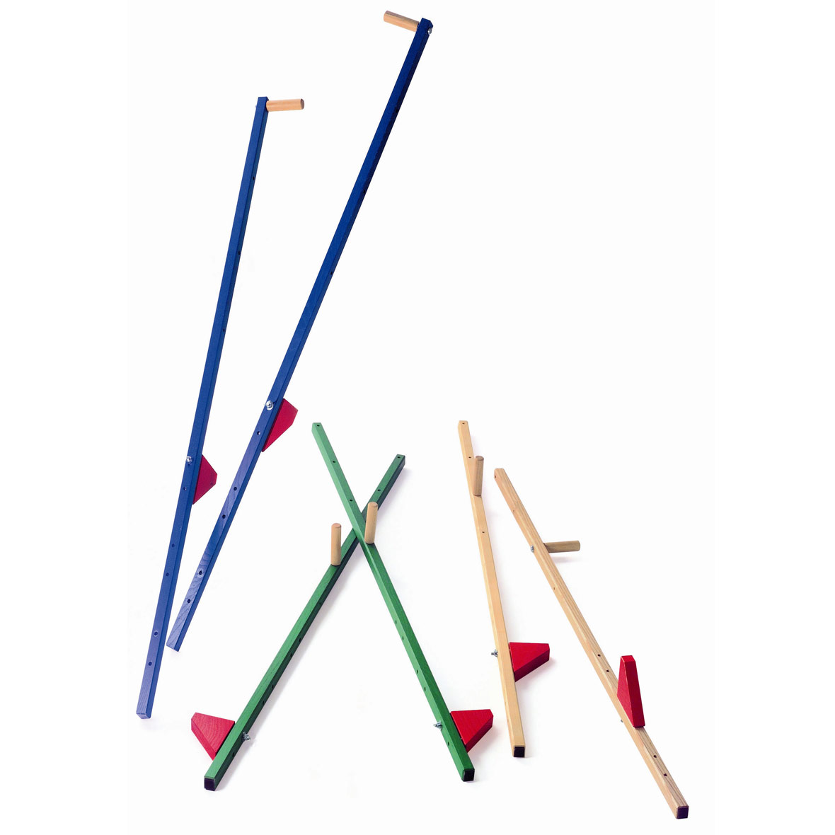 Stelzen lang – Kinder und Erwachsene stelzen blau gruen natur atelier passage