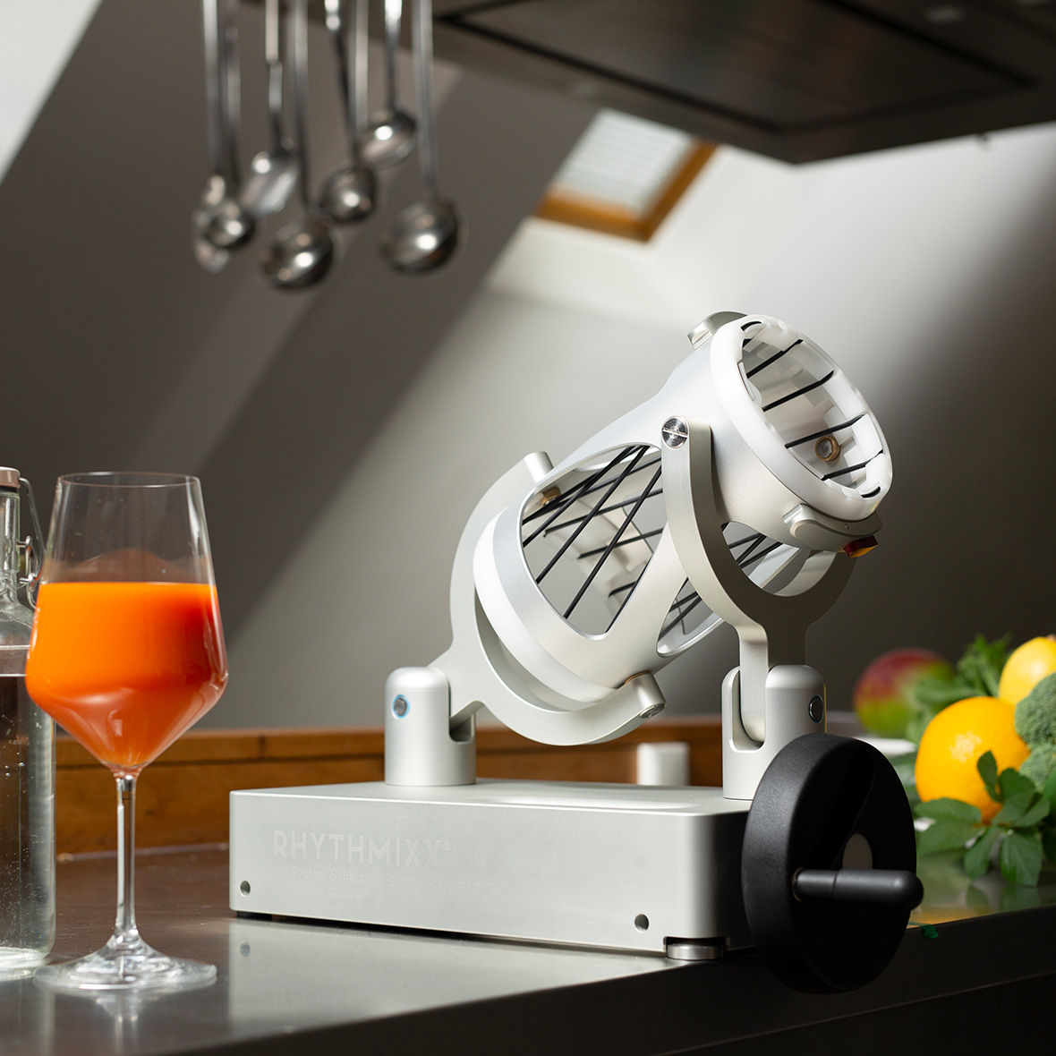 Rhythmixx – Wasser rhythmisieren rhythmix fruchtsaft silber kuboid