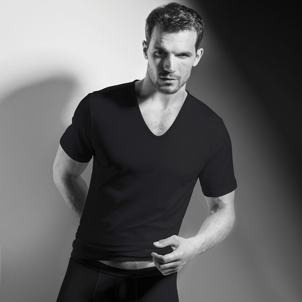 Herren-Unterhemd kurzarm – Swissline-Kollektion unterwaesche shirt schwarz swisscotton isa bodywear