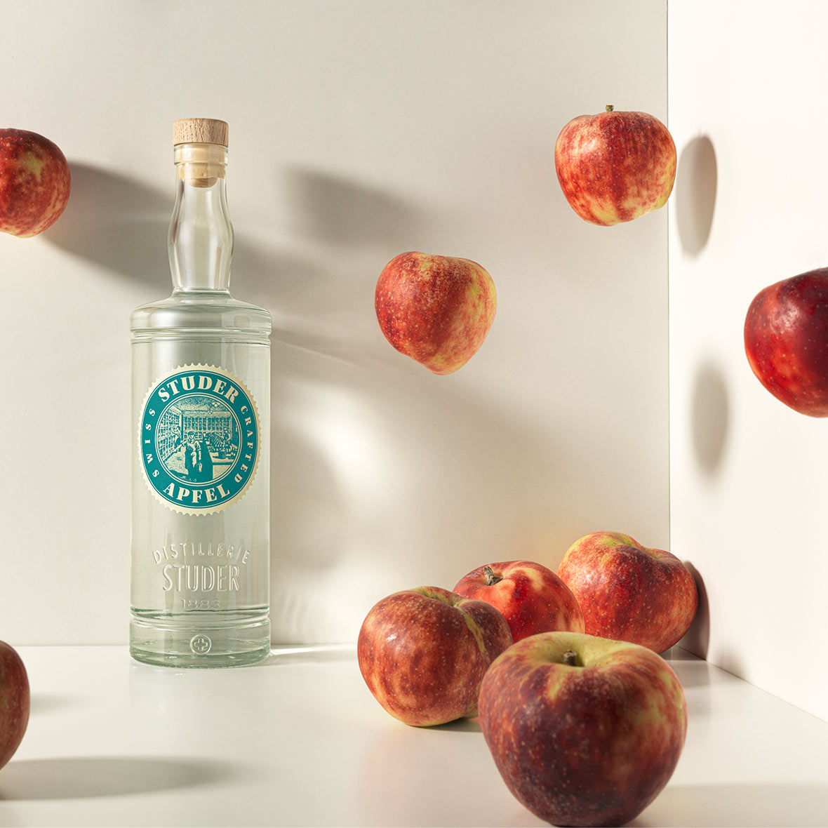 Gravensteiner Apfelbrand 41% Vol. gravensteiner apfelbrand studer distillerie