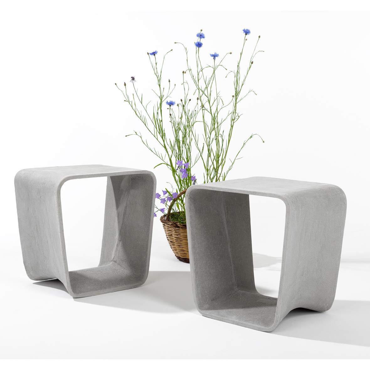 Tisch und Hocker – wetterfest ecal hocker blumen swisspearl