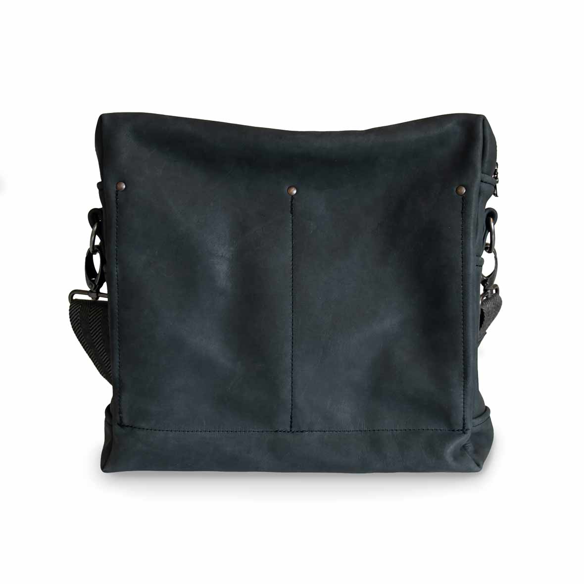 Ledertasche – Schwarz im Swag-Design ledertasche schwarz rueckseite jaund