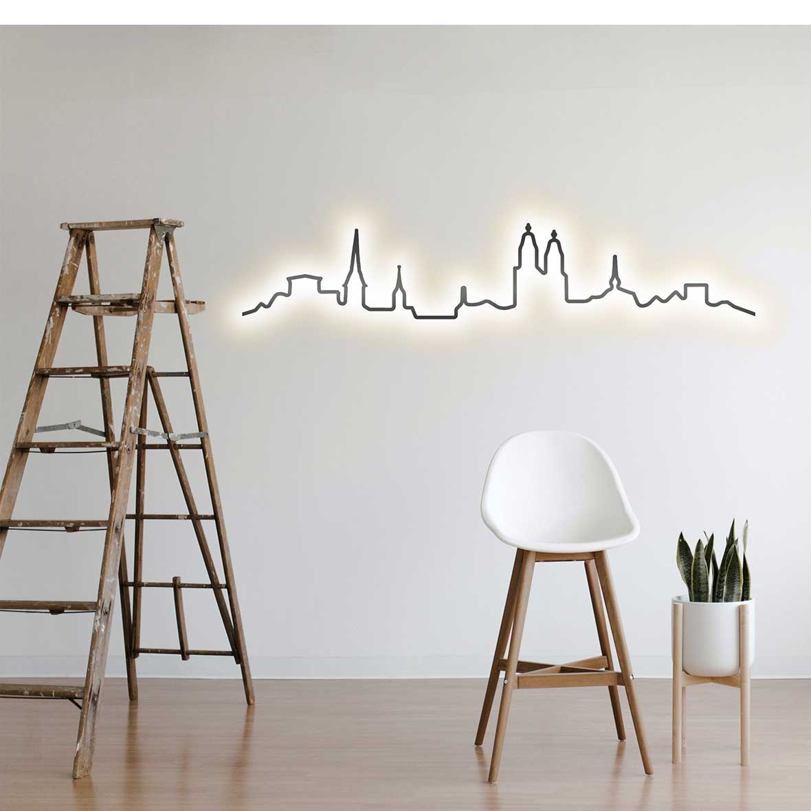Skyline-Wandleuchte Zürich Chrom skyline zuerich chrom mood kontura design