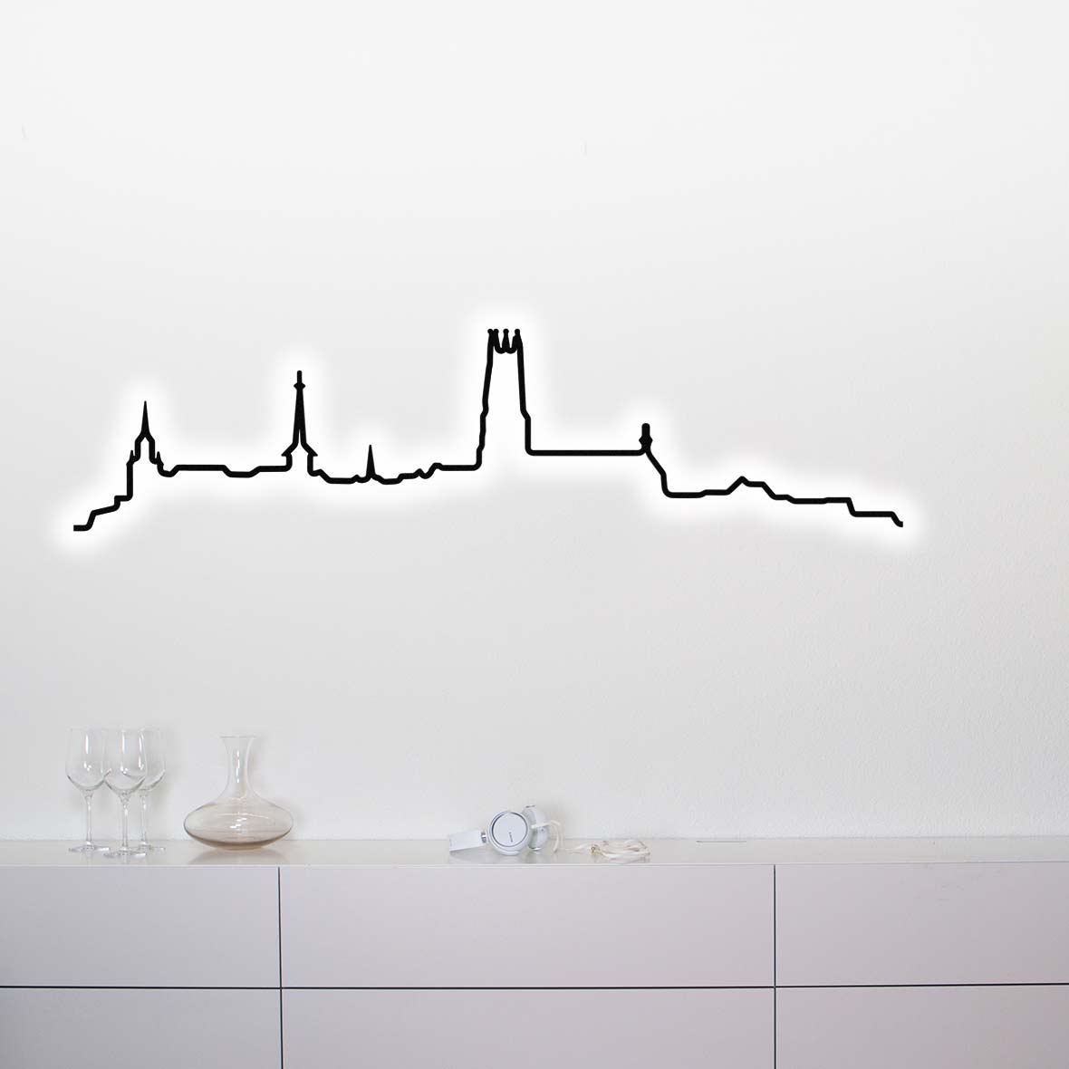 Skyline-Wandleuchte Freiburg Schwarz skyline freiburg schwarz beleuchtet design