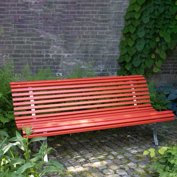 Gartensitzbank Apfelrose gartensitzbank rotorange oekojob